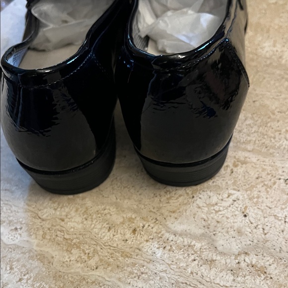 NWOT - Cliffs Patent Leather Loafers with Gold Buckle - Picture 3 of 6